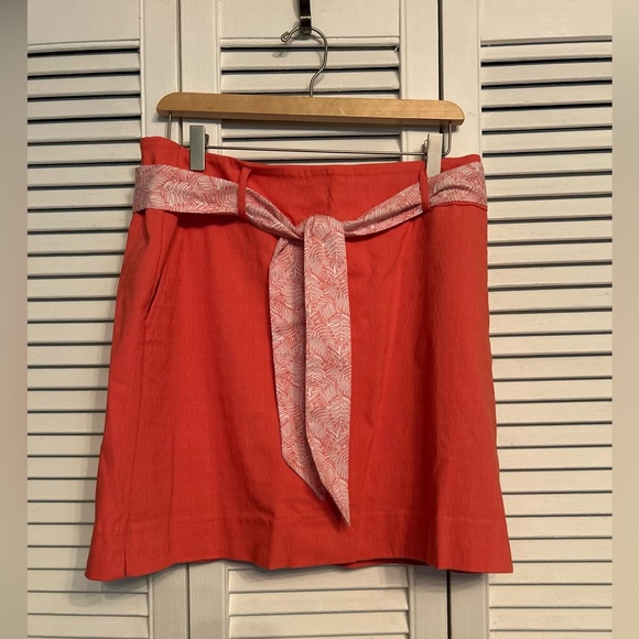 🍁🍁 Beautiful coral skirt with shorts underneath ( skort) size 8 - Picture 1 of 9